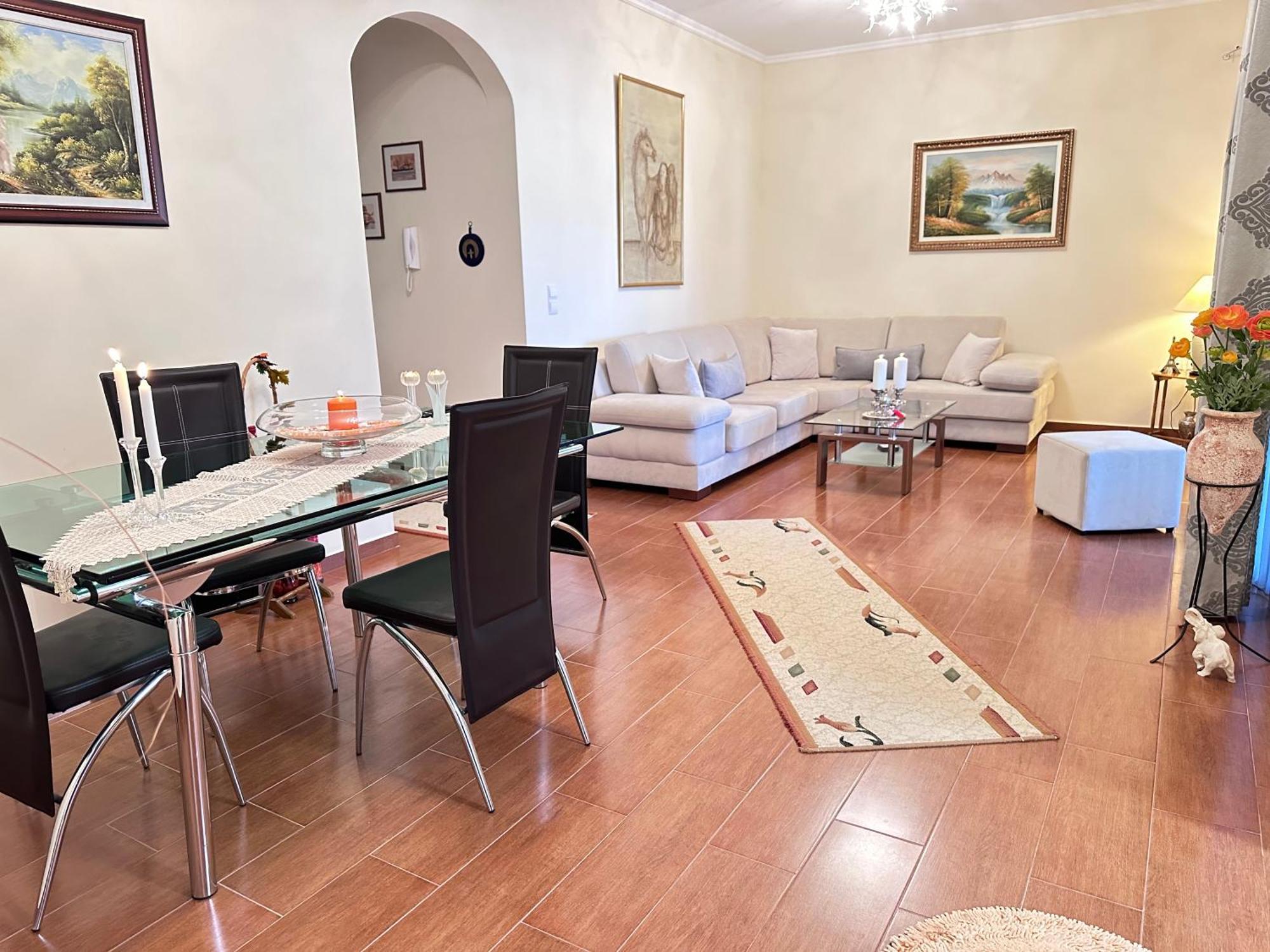 Perla Penthouse Sea View * Sarandë